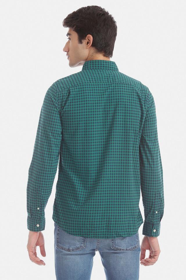 Gap 2025 green shirt