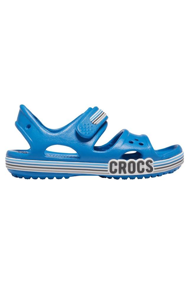 Shoppers stop online crocs