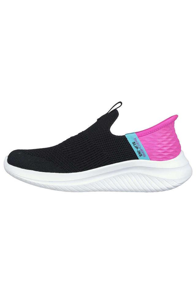 Girls black online skechers