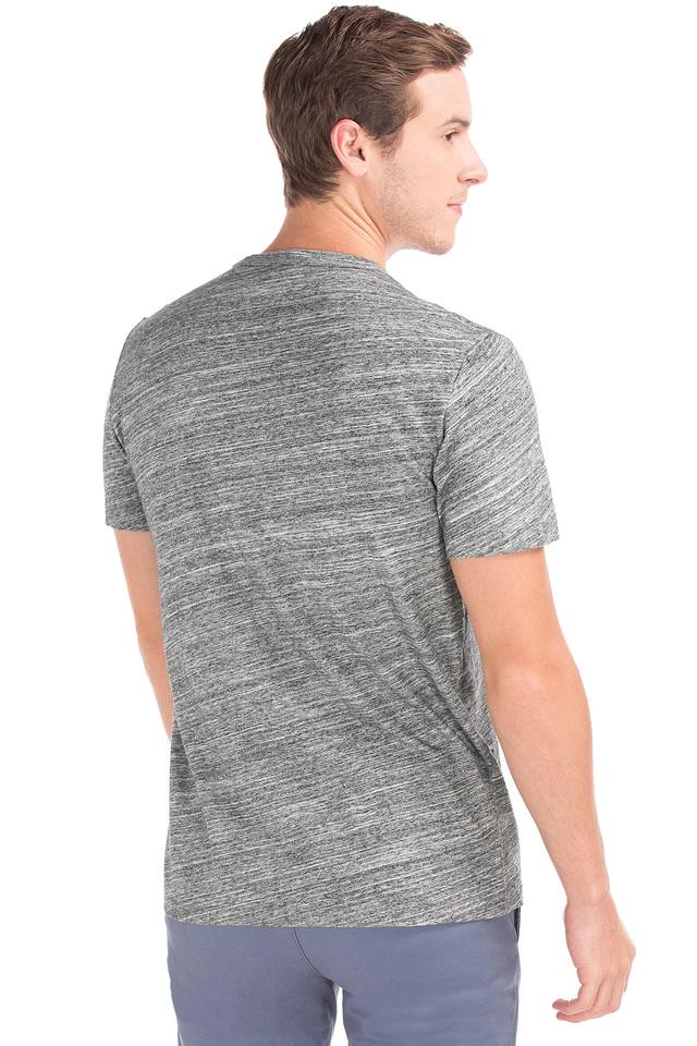 Gap elbow sleeve clearance tee