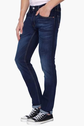levis 65504 jeans price