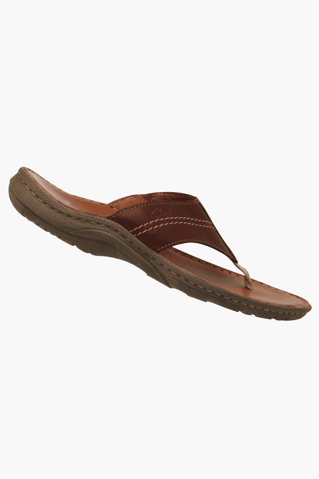 Clarks on sale chappals men's