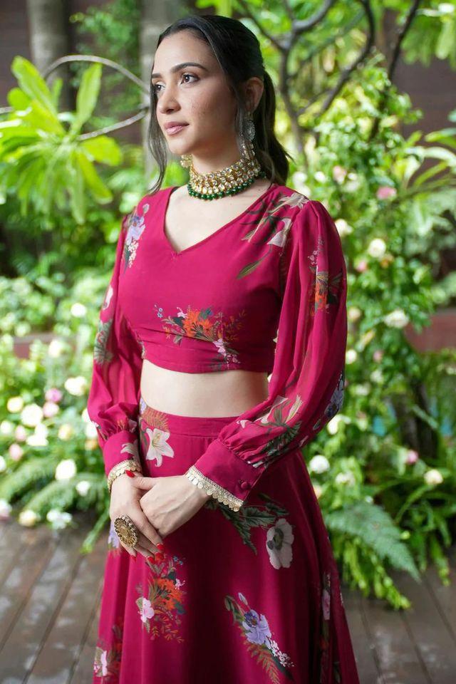 45 Ravishing Maroon Bridal Lehenga designs to swoon over