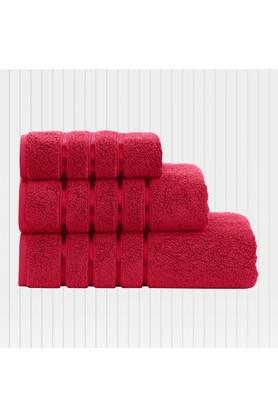 SPREAD - Red Bath Towel - 3