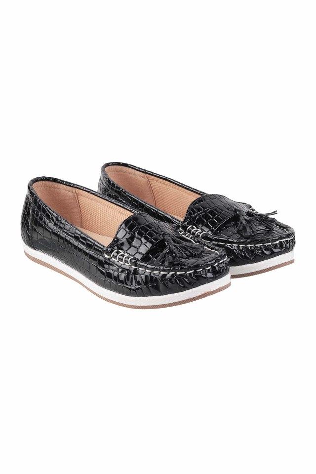 Loafers and Ballerinas Collection for Women