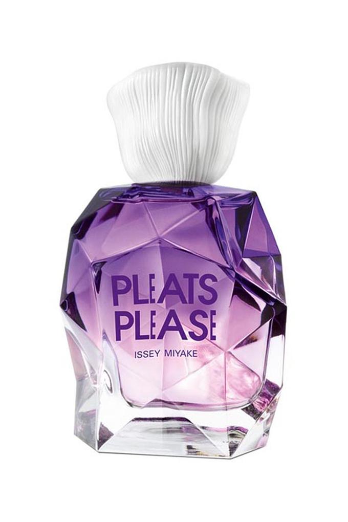 Perfume pleats please store de issey miyake