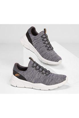 Skechers relaxed 2024 fit heren