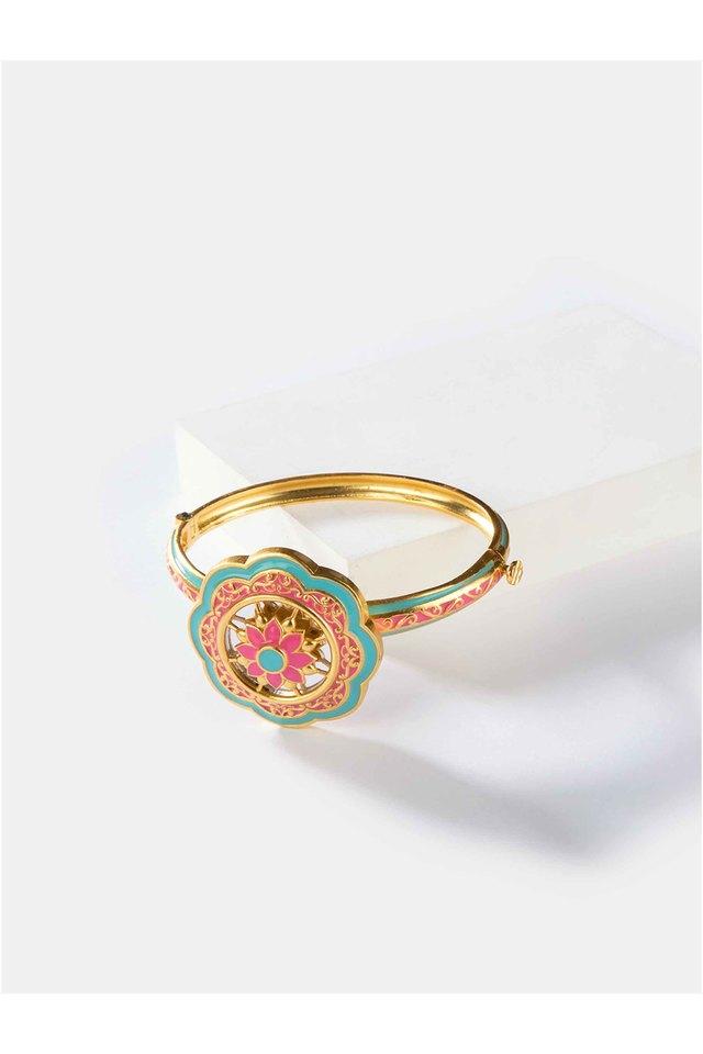 Buy SHAYA BY CARATLANE Genda Phool Bangle In Gold Plated Brass