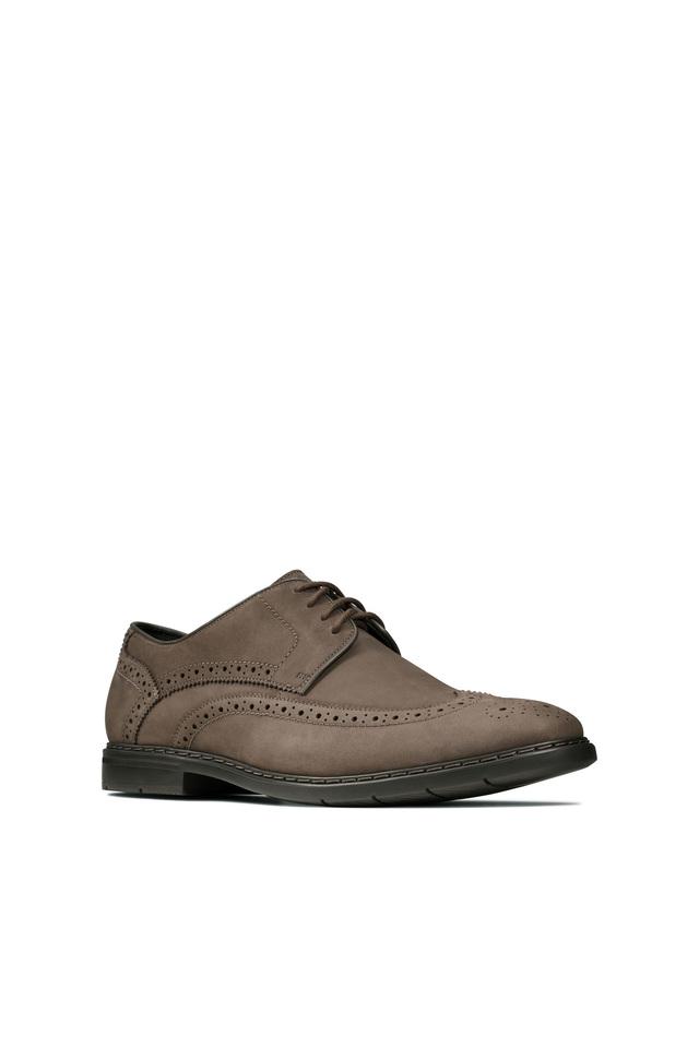 Clarks shoes store mens brogues