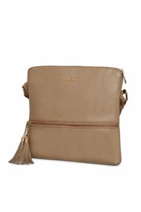 Tassel best sale sling bag