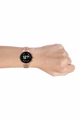 Fossil smartwatch shoppers store stop