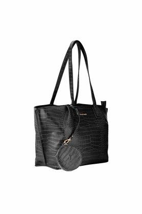 Fastrack store tote bags