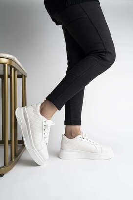 Witte best sale platform sneakers