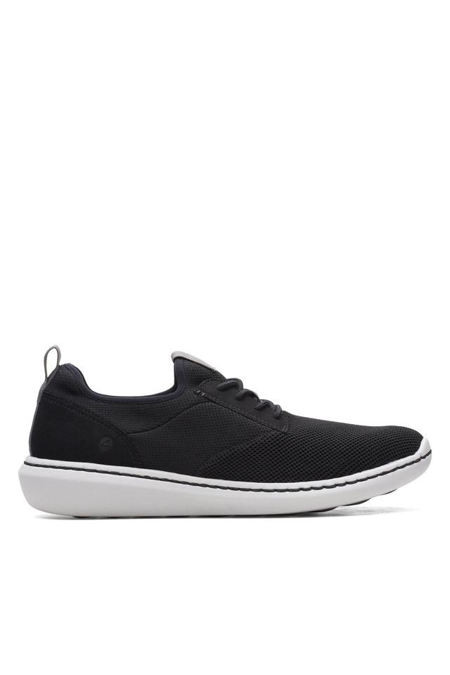 Clarks urban outlet step