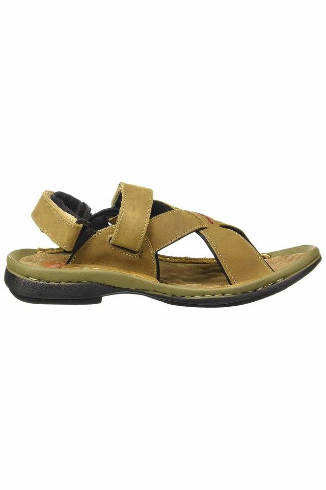 Buy Lee Cooper Men's Sandals and Floaters on Amazon | PaisaWapas.com