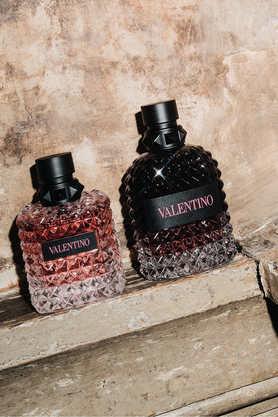 Perfumes similar best sale to valentino donna