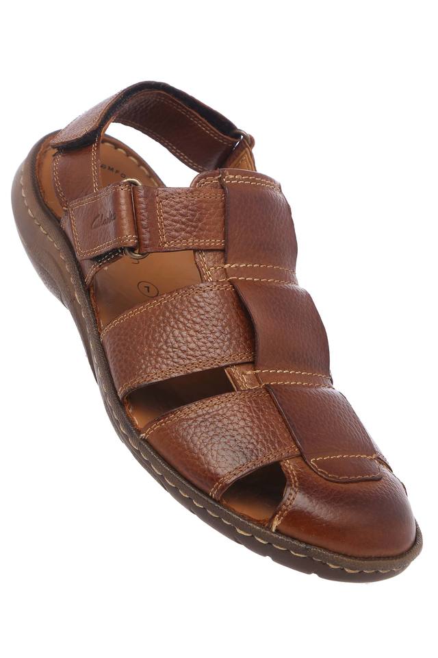 clarks sandals with velcro straps