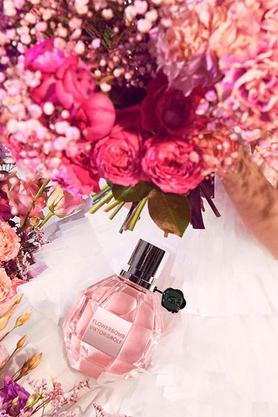 Parfum viktor & online rolf flowerbomb