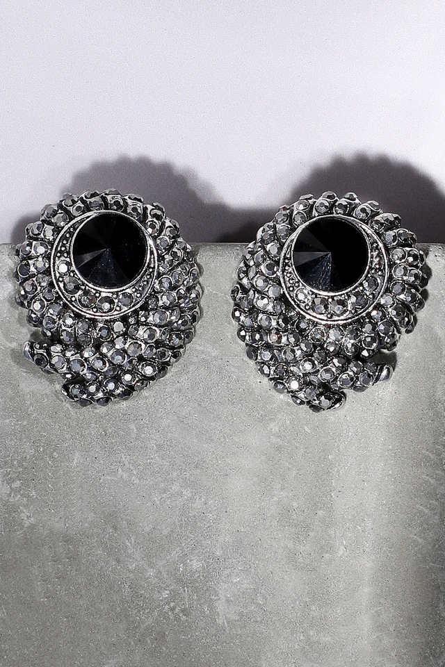 Black colour earrings online store