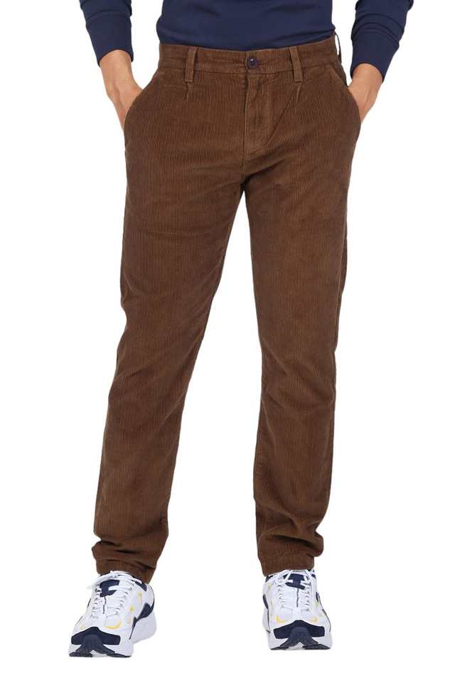 Buy LEE Brown Solid Cotton Slim Fit Men s Casual Wear Trousers Shoppers Stop