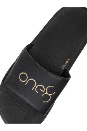 One 8 online slippers