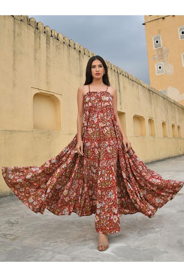 Shoppers Stop - Time to bloom with a little BLUSH! Shop this beautiful  blush pink dress by Fratini from the House of Shoppers Stop apt for joyous  spirited brunches and laughter-filled catch-up