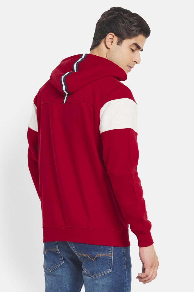 Octave store red sweatshirt