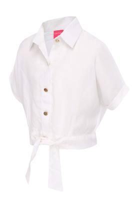 A white shop shirt for girls