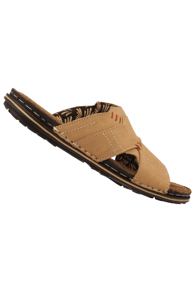 Red tape 2025 mens chappals