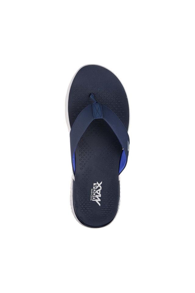 Skechers on the outlet go flip flops navy