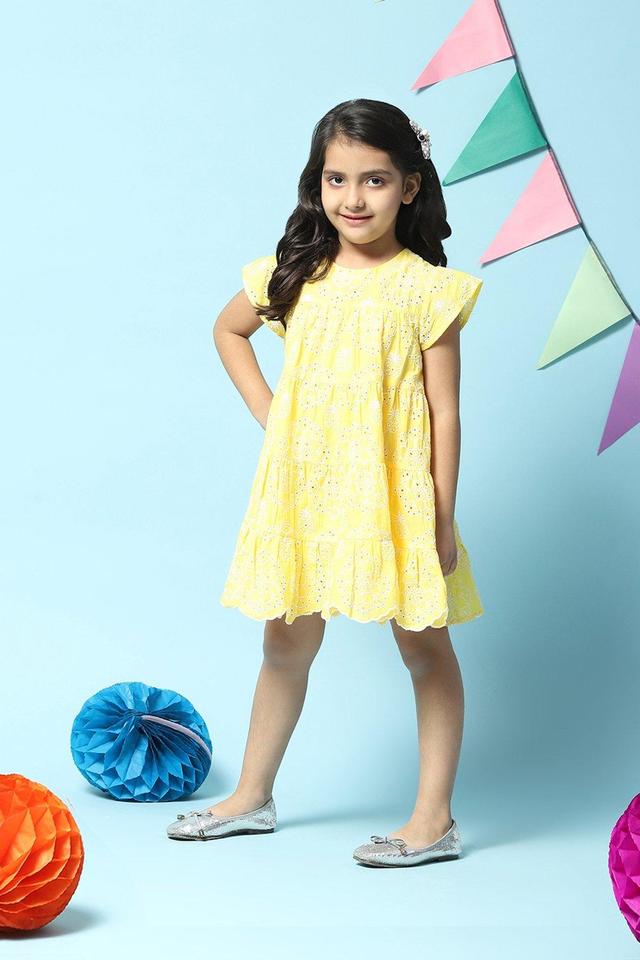 Girls Festive Collection | Girls designer dresses, New dress for girl,  Velvet dress designs