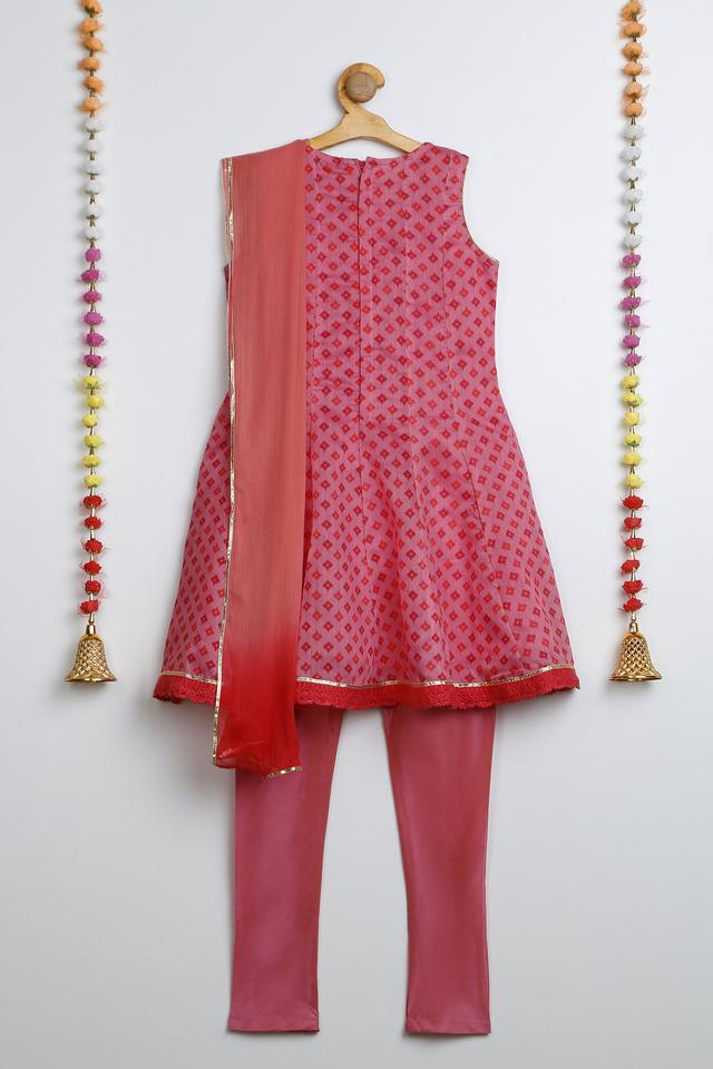 Little girl salwar hot sale kameez design