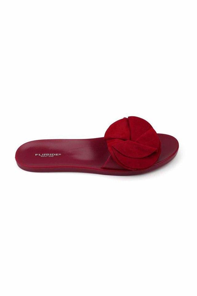 Maroon discount flip flops