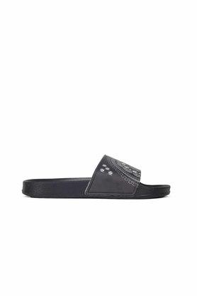 Womens pretty online sliders