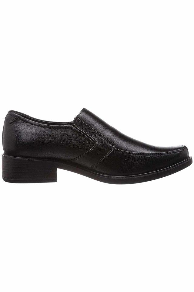 Shoppers stop cheap lee cooper shoes