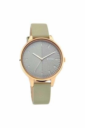 Ladies watch hot sale titan company