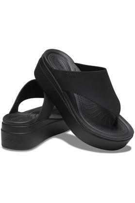 Shoppers stop crocs new arrivals