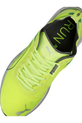 Puma green colour on sale shoes