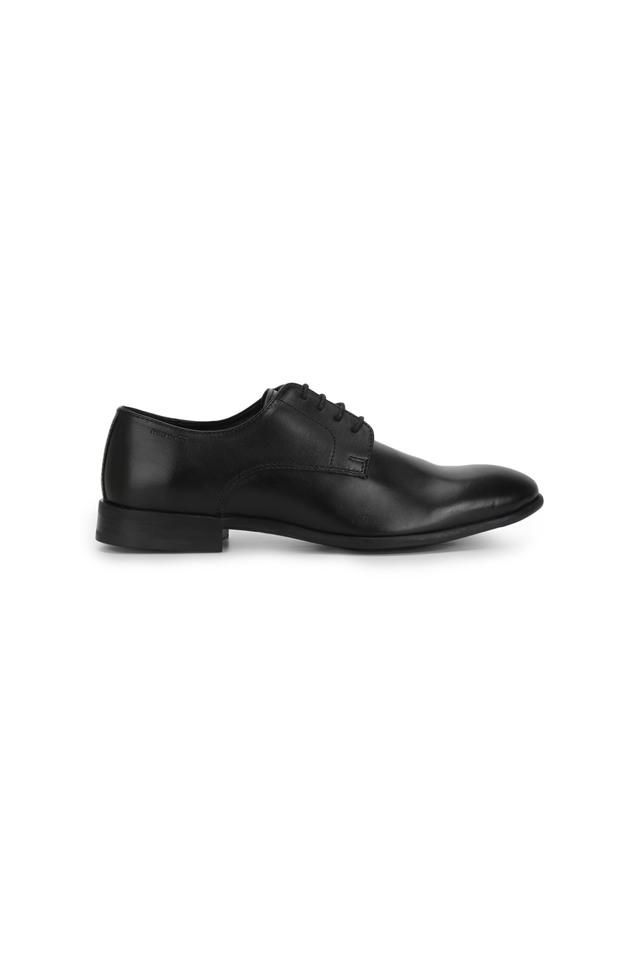 Red tape black 2025 formal shoes