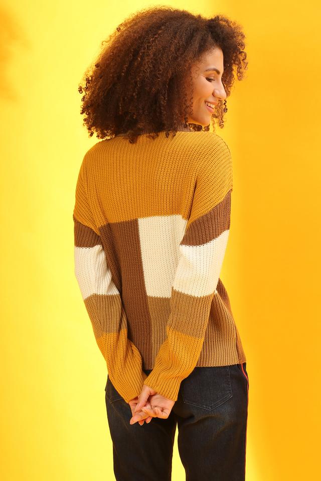 Woolen sweater store colour