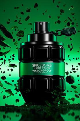 Viktor rolf spicebomb discount night vision review