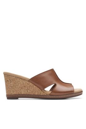 CLARKS - Tan Wedges - 2