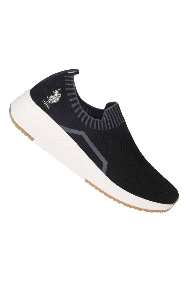 Sports shoes slip outlet on