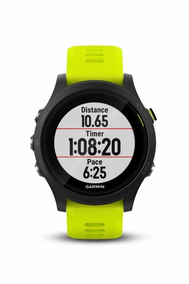 Garmin store 935 yellow