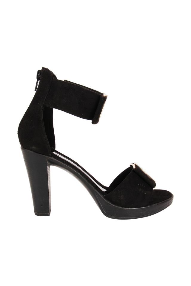 CATWALK -  Black Sandals - Main