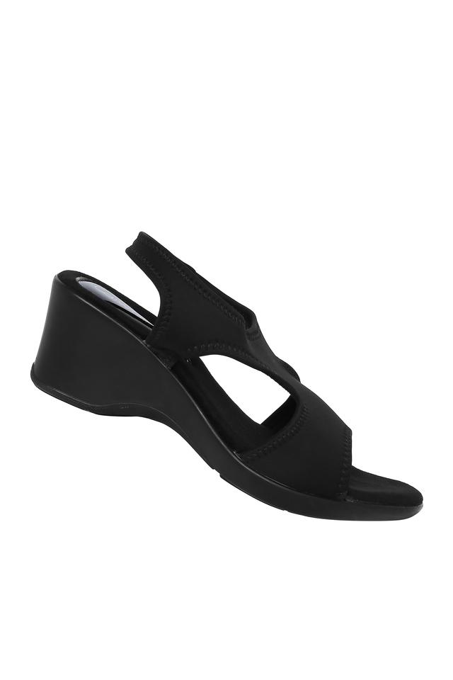 Catwalk best sale black sandals