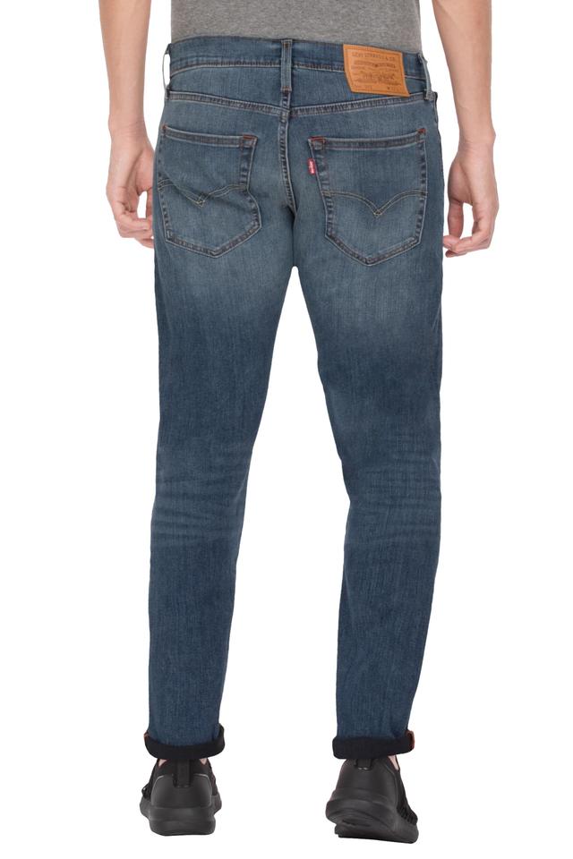 Levi's 512 on sale club space