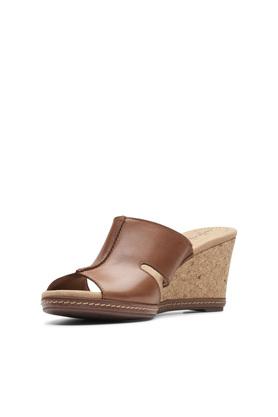 CLARKS - Tan Wedges - 3