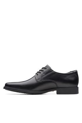 Clarks tilden 2025 plain black