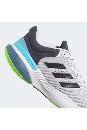 Adidas hotsell response chica